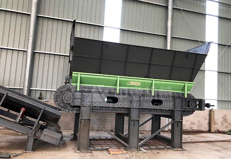 鏈板輸送機(jī)