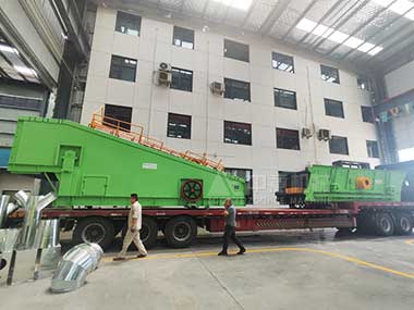 風(fēng)雨無阻，使命必達｜中意機械雨中奮戰(zhàn)，裝修垃圾篩分設(shè)備奔赴全國